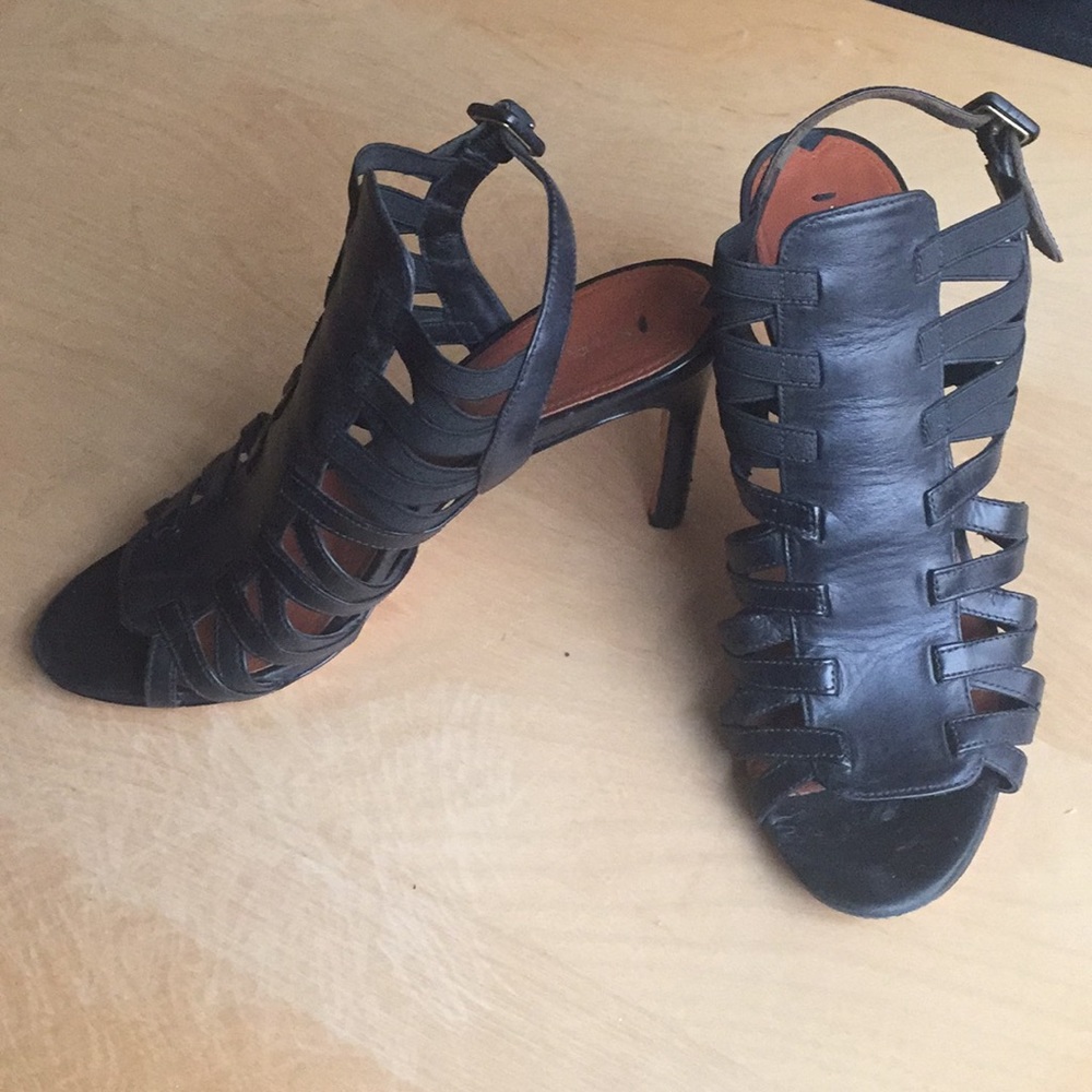 Black Via Spiga heels